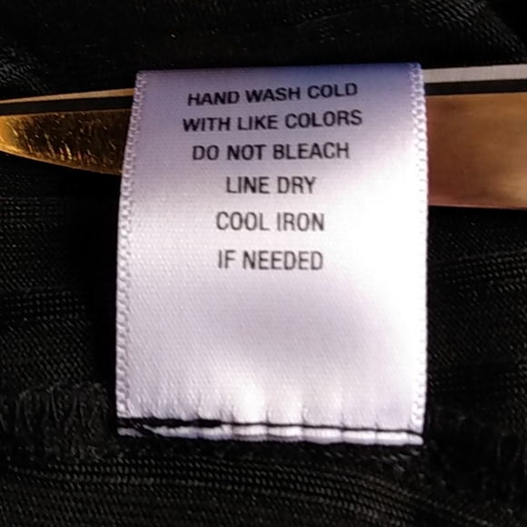 Sami & Jo black ribbed blouse w/ Bell sleeves - Picture 8 of 9